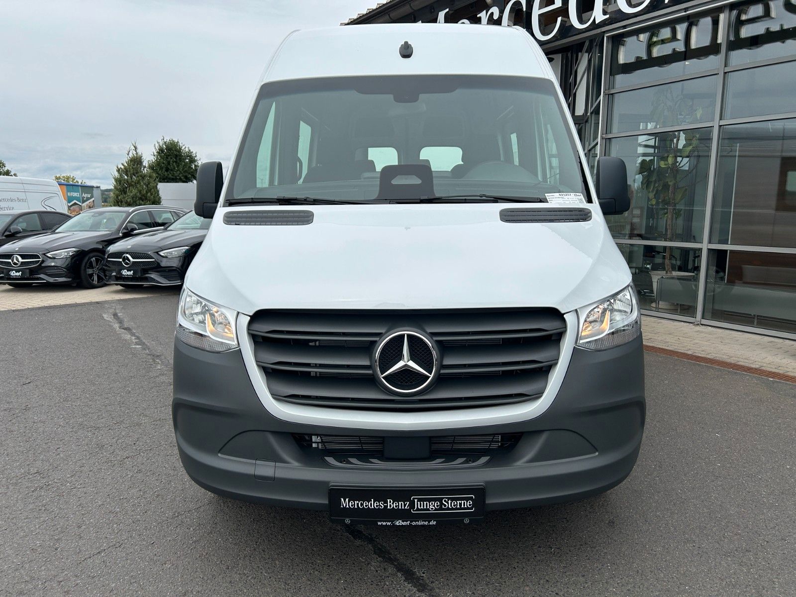 Fahrzeugabbildung Mercedes-Benz Sprinter 317 CDI DoKa/Mixto Stdheiz AHK Kamera