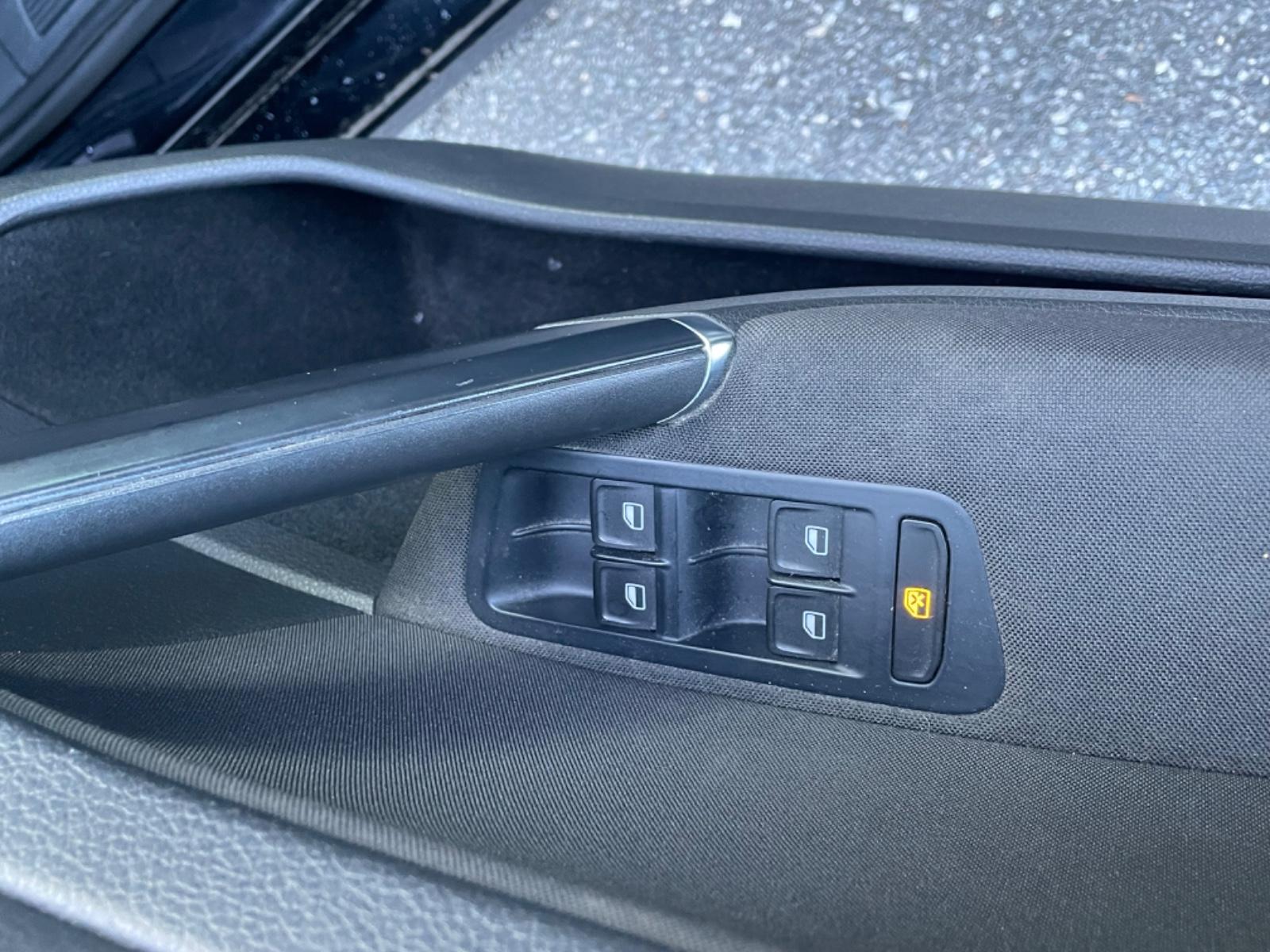 Volkswagen Golf 2013 — photo 16