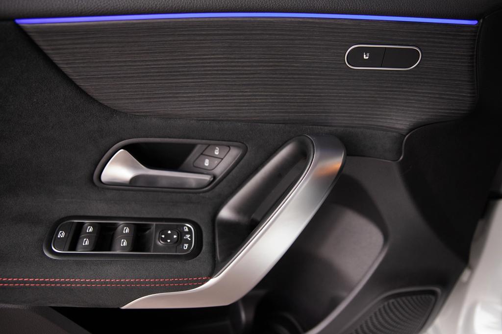 Mercedes-Benz A 35 AMG