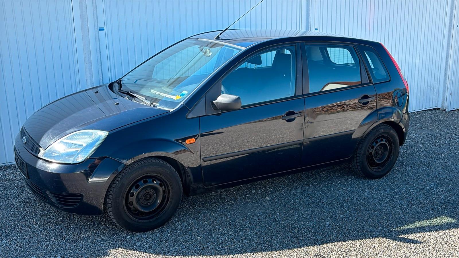 Ford Fiesta 1.3l Benzin 5Türer Anhängerkupplung Klima