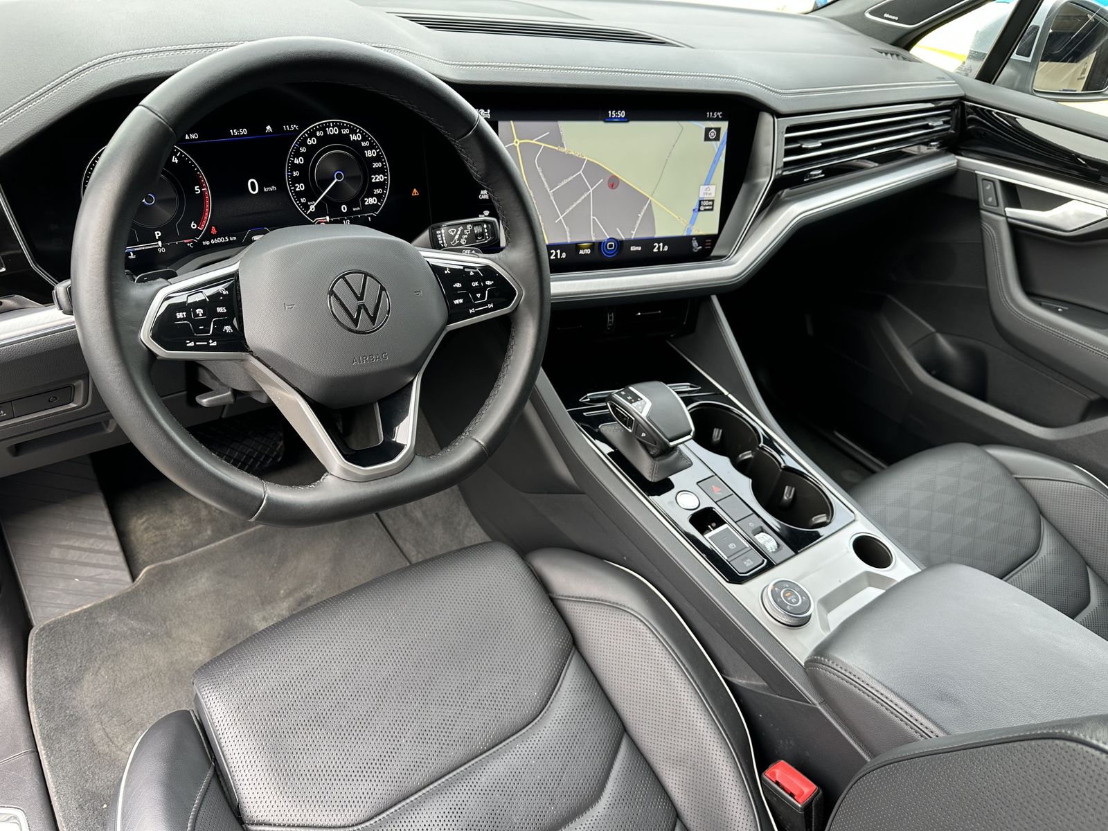 Fahrzeugabbildung Volkswagen Touareg Elegance 4M NAV+LED+DYNAUDIO+DIGDISPLAY