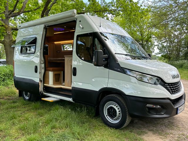 Iveco Daily Wohnmobil Camper Exclusive*Neuumbau*