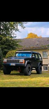 Jeep Cherokee XJ 2.5i 4x4 Rubicon Express 3,5 - Jeep Cherokee mit Benzin-Antrieb: 2.5