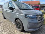 Volkswagen T7 Multivan Life,LED,AHK,DSG,Navi,Garantie 12/28 - Volkswagen in Offenbach