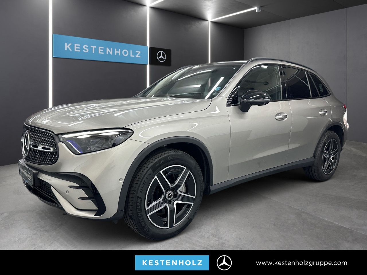 MERCEDES-BENZ GLC 300 d 4M AMG Fahrass WideScreen Airmat HUD