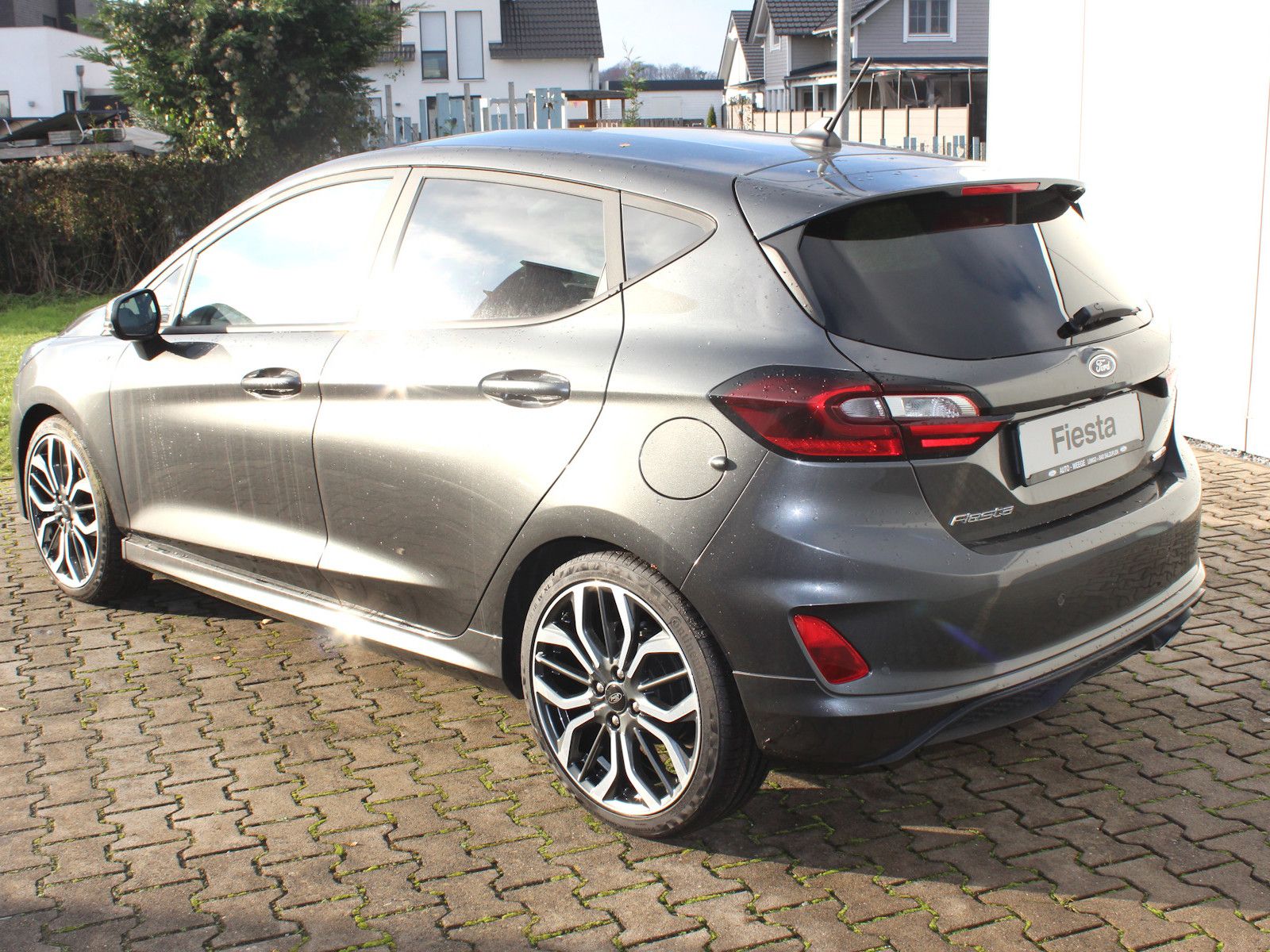 Fahrzeugabbildung Ford Fiesta ST-Line X 1,0 EcoBoost Hybrid