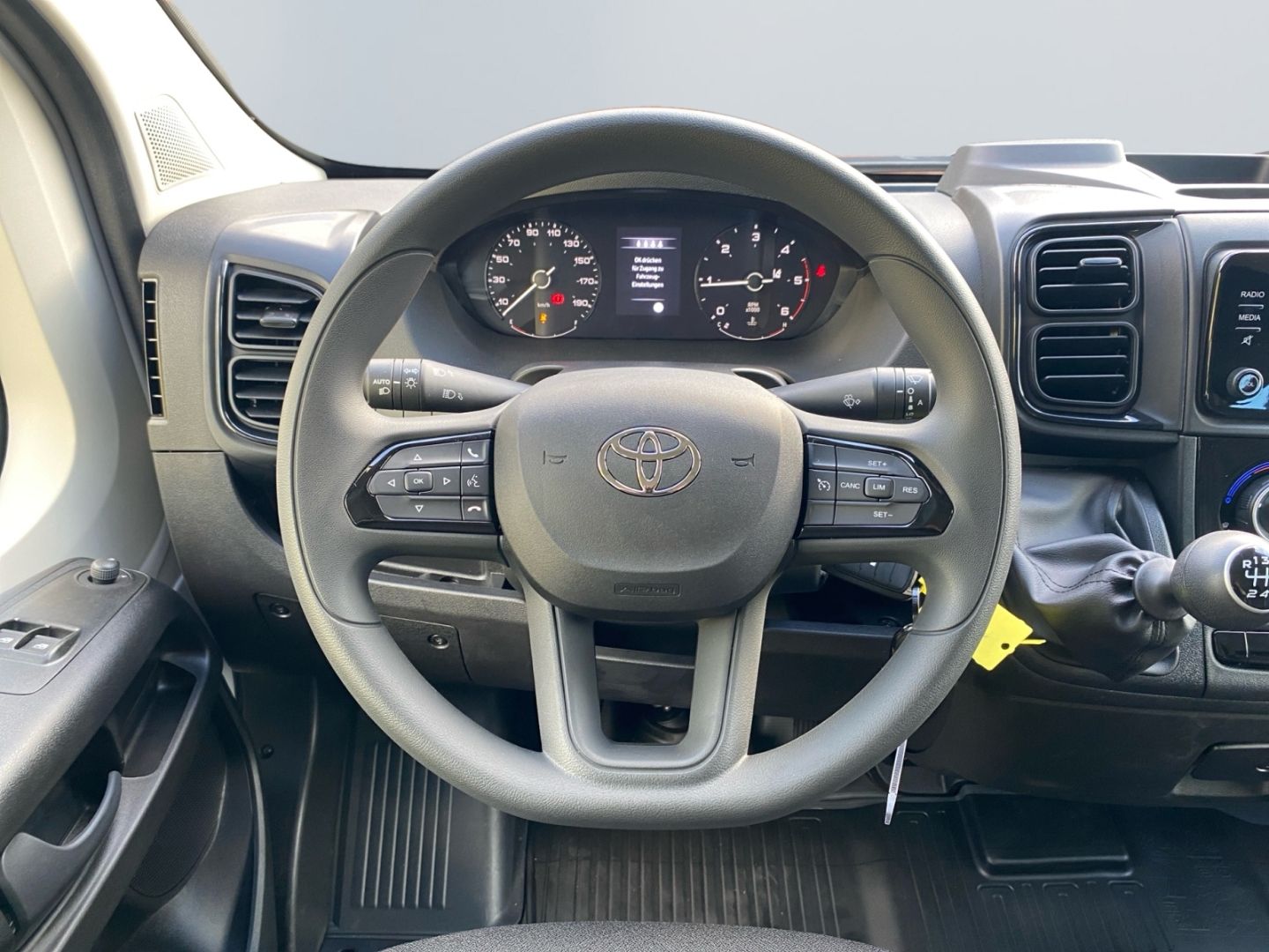 Toyota Proace Max - Bild 12