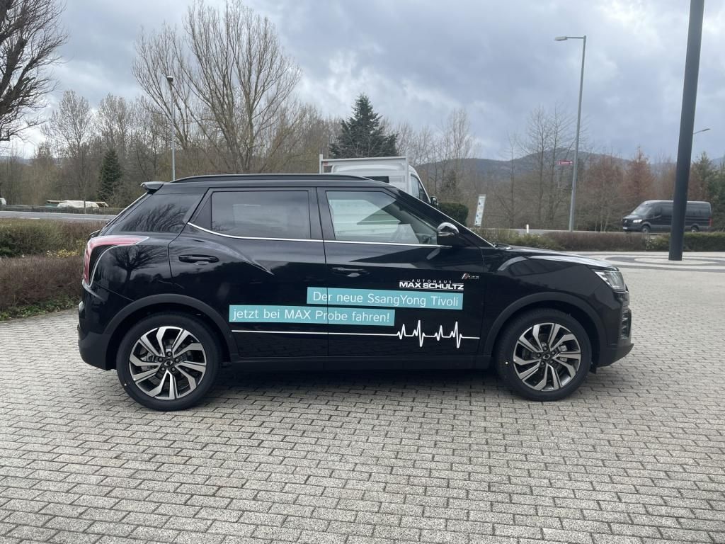 Fahrzeugabbildung Ssangyong Tivoli 1.5 Sapphire LED*Navigation*DAB*Tempomat*