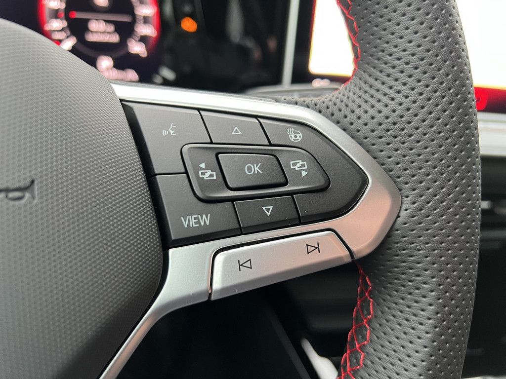 Volkswagen Golf VIII GTI Clubsport 2.0 TSI DSG MATRIX-LED foto 21