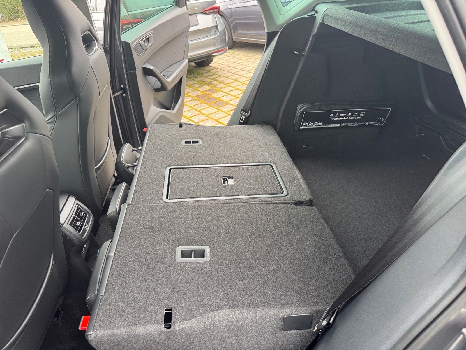 Fahrzeugabbildung CUPRA Ateca 1,5 TSI
