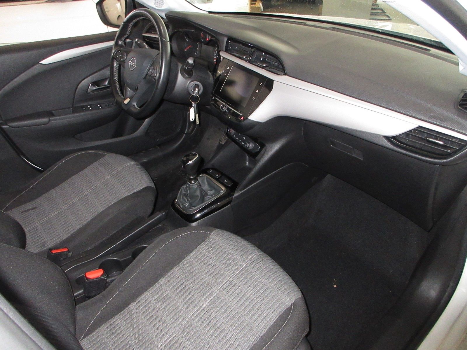 Fahrzeugabbildung Opel Corsa F Edition 1.2T  NAVI/PDC/ALU/MULTIMEDIA