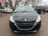 Peugeot 208 KLIMA°SZHG°TEMPOM°MFLR°ALU°M+S°TÜV-NEU! - Peugeot 208 mit Diesel-Antrieb
