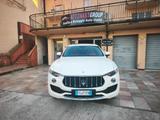 Maserati Levante SQ4 V6 430 CV TETTO - Maserati Levante Kombi Gebrauchtwagen