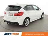 BMW 220i Active Tourer Aut.*NAVI*PDC*SHZ*TEMPO* - BMW Gebrauchtwagen in Gelsenkirchen