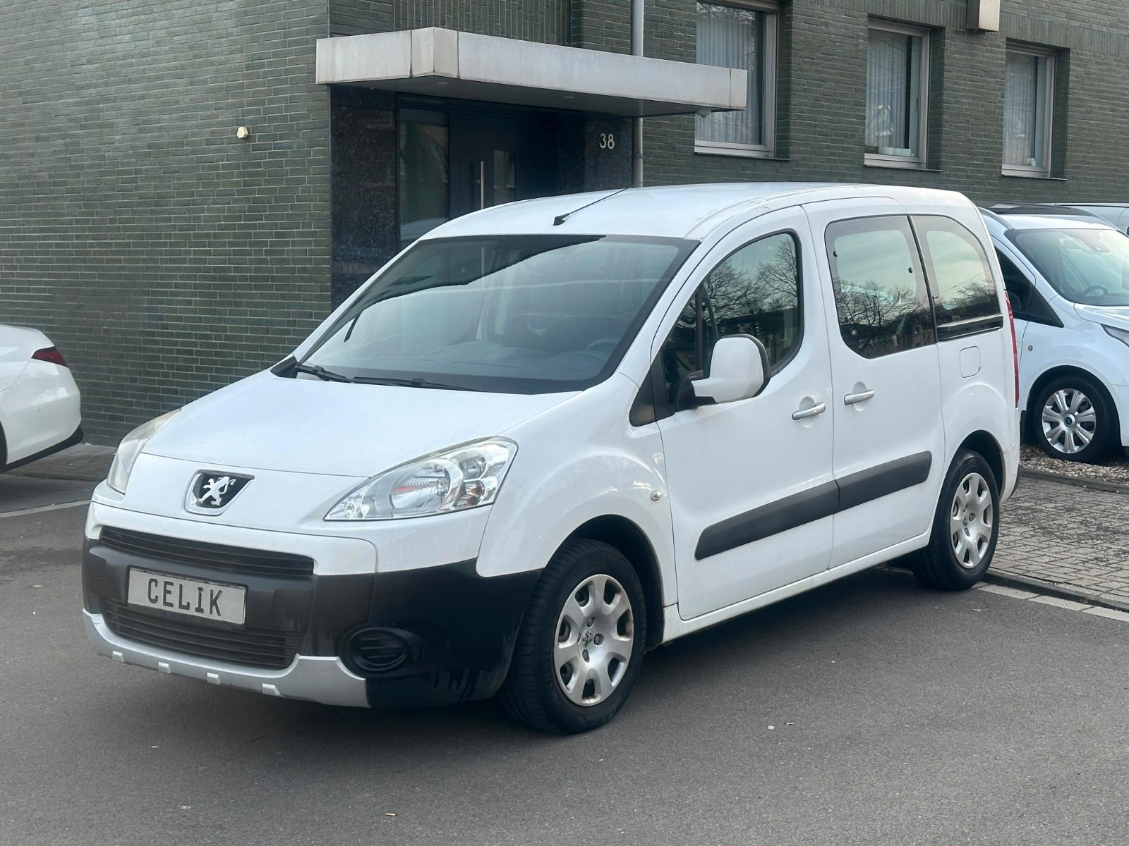 Peugeot Partner Tepee Family HDI FAP 110 1.6D / 5 Sitzer