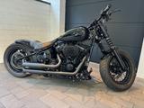 Harley-Davidson Street Bob 114 Dark Parts Custom Bike