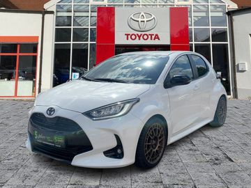 Toyota Yaris - 2
