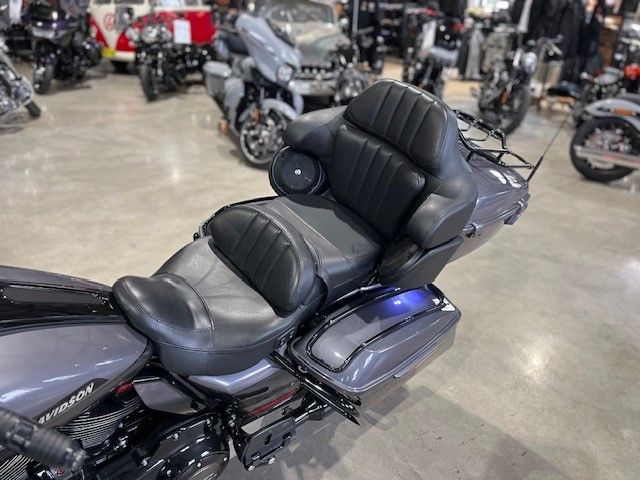 Fahrzeugabbildung Harley-Davidson FLHTKSE Ultra Limited CVO 117cui
