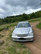 Mercedes-Benz C 220 - Mercedes-Benz 220: Limousine, C