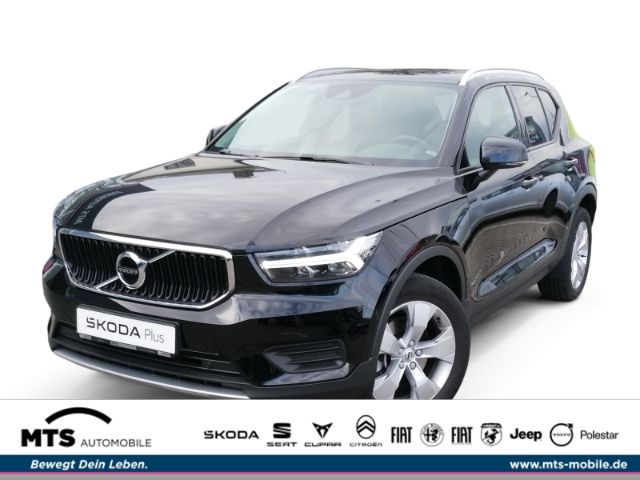 Volvo XC40 Momentum 2WD T2 6-Gang Panoramdach