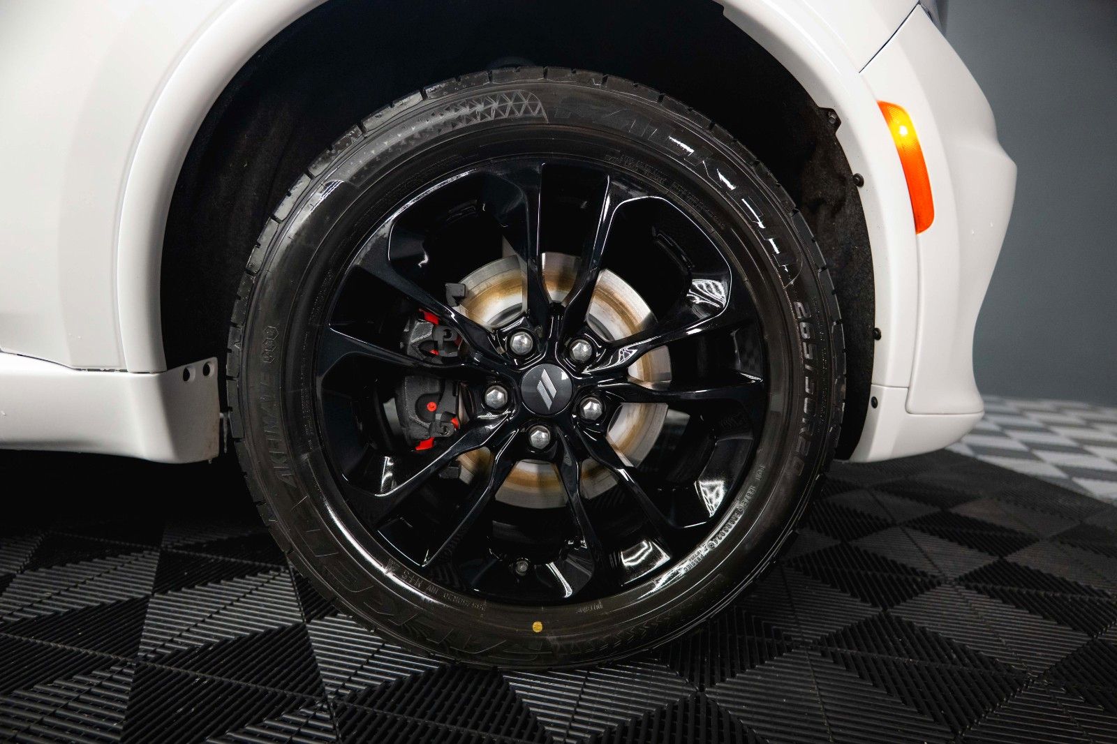 Fahrzeugabbildung Dodge Durango 3.6 V6 GT 4x4 SRT Night-Paket Modell 22