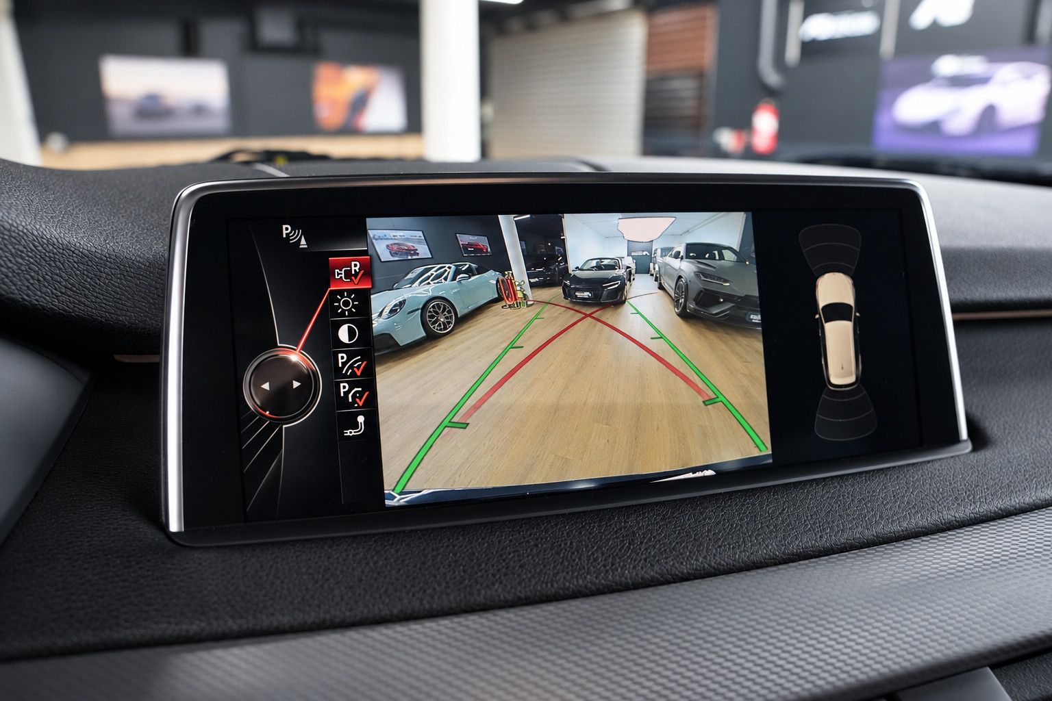 Fahrzeugabbildung BMW X5 xDrive 30d *M-Paket*HUD*Memory*Rückfahrkamera