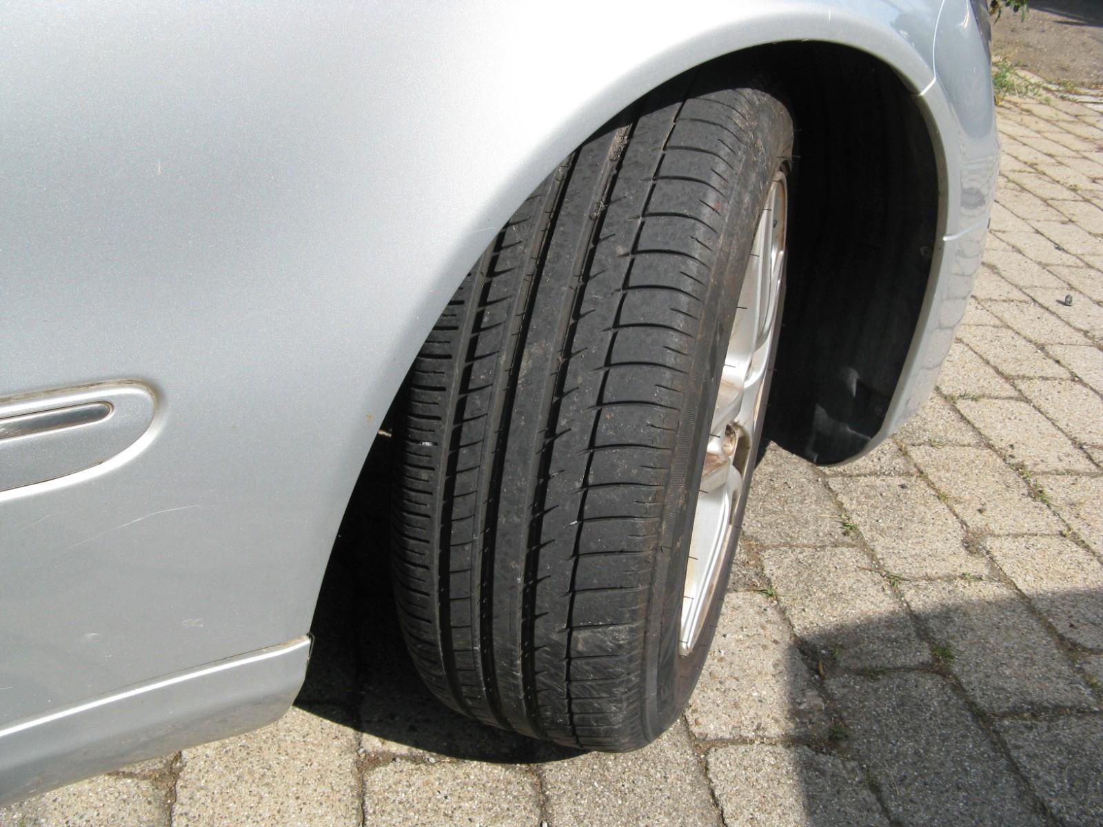 Mercedes-Benz CLC 200 Coupe,,Klima,,SHZ,,PDC..123-Km,,TÜV-Neu!