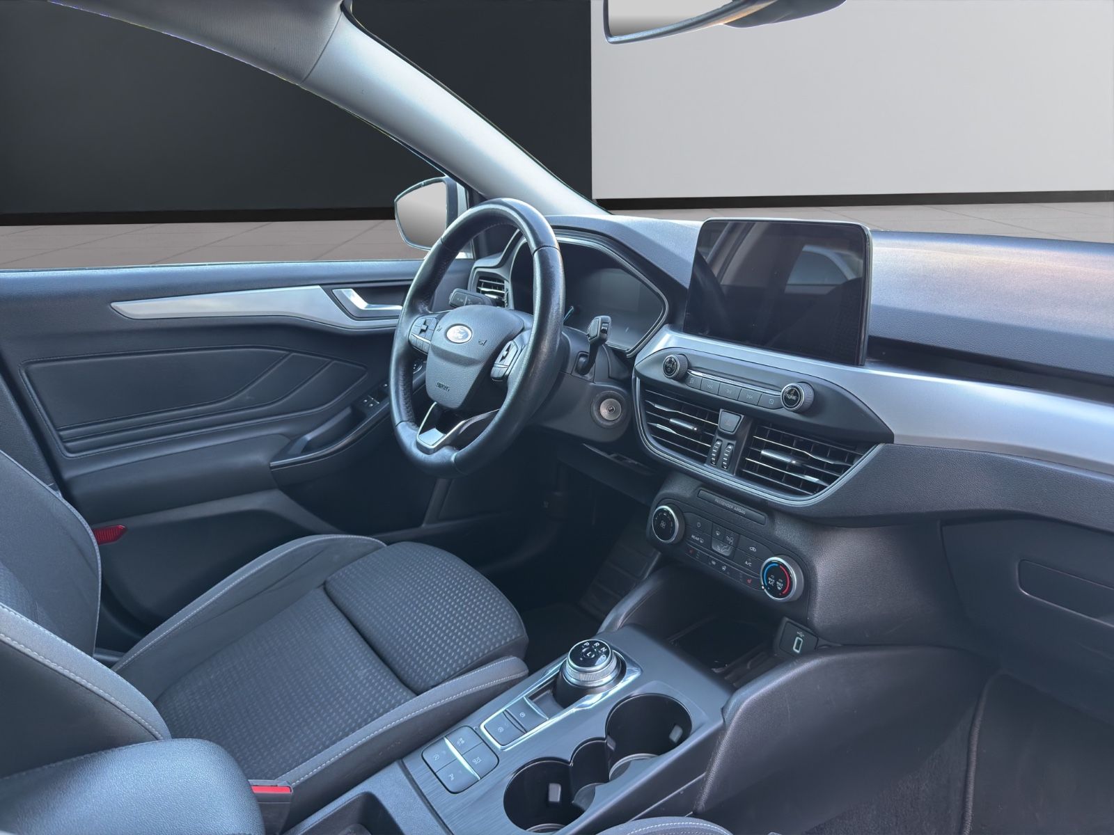 Fahrzeugabbildung Ford Focus Turnier*1.5*Diesel*Spurhalte*Kamera*Voll*