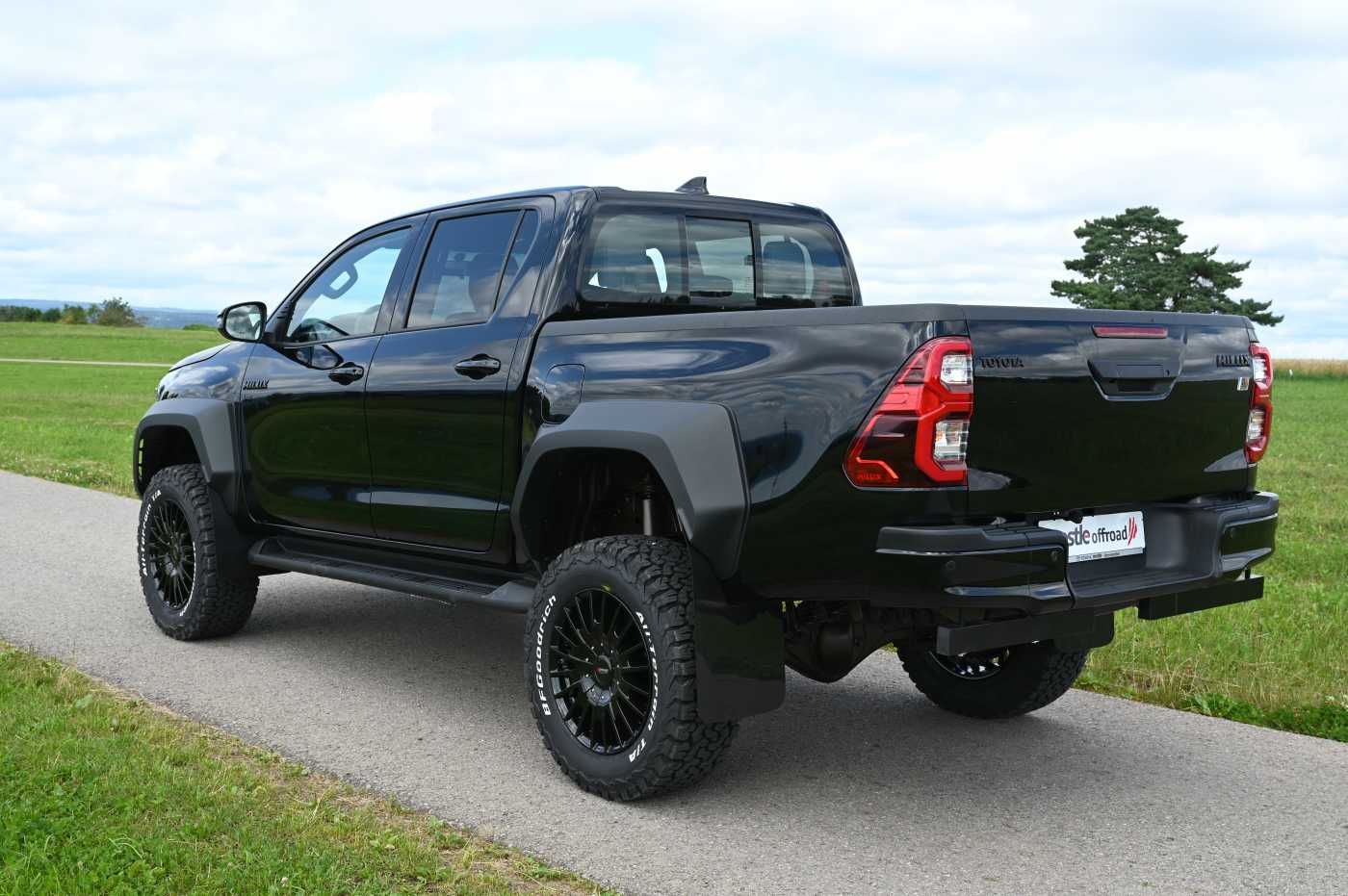 Toyota Hilux 4.0 V6 Double Cab GR-S NESTLE OFFROAD imagem 3