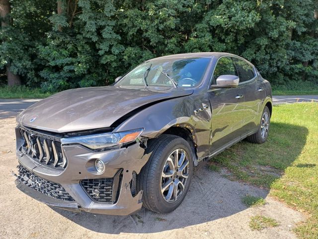 Maserati Levante Benzin 3.0 V6 257kW GRANSPORT 4x4 Au...