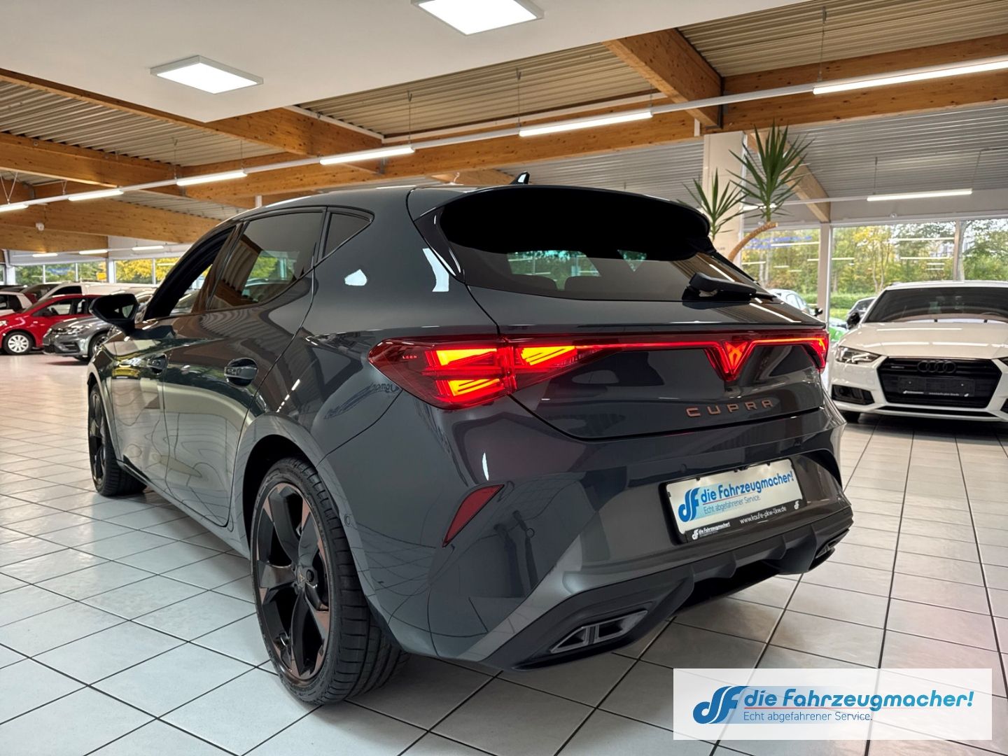 Fahrzeugabbildung CUPRA Leon 1.5 eTSI 110 kW neues Modell*DSG*Digi C*Mem