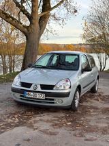 Renault Clio Authentique 1.2 Authentique - gebrauchte Renault Clio aus dem Jahr 2004