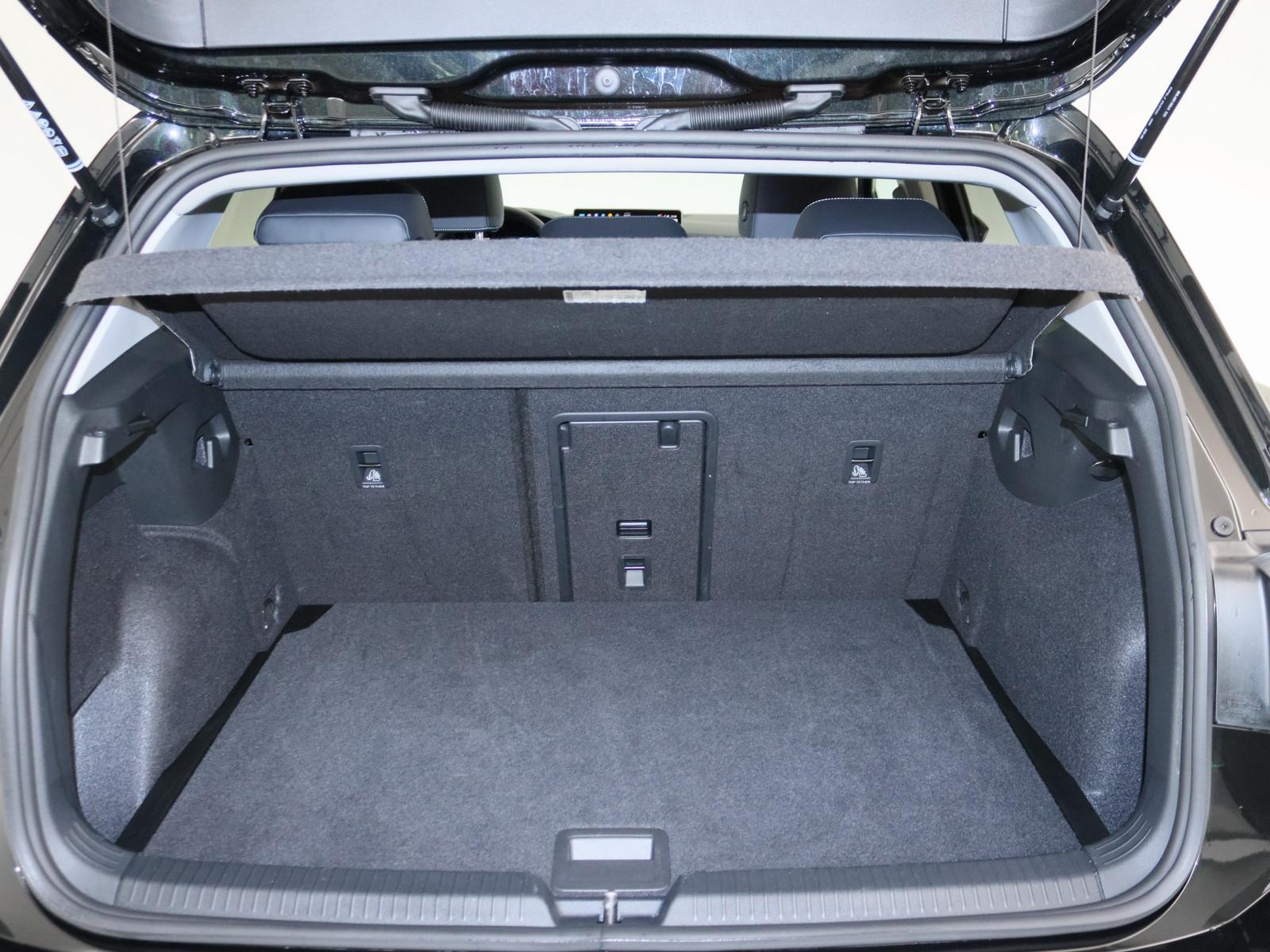Volkswagen Golf VIII 1.5 eTSI Energy LED ACC NAVI KAMERA, миниатюра 9