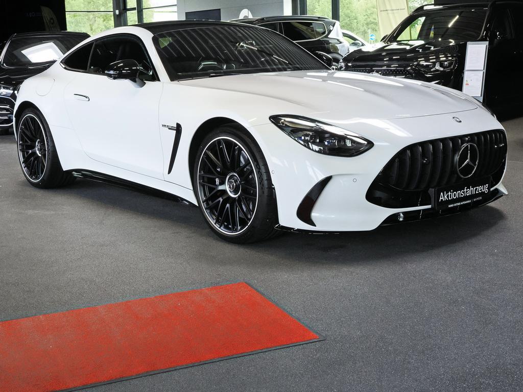 Mercedes-Benz GT 63 AMG 4m+ AERO KERAMIK PREMIUM 21-ZOLL LIFT