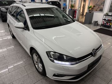 Volkswagen Golf - 5