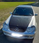 Mercedes-Benz Mercedes Benz W203 - Mercedes-Benz 190 mit Diesel-Antrieb: Limousine