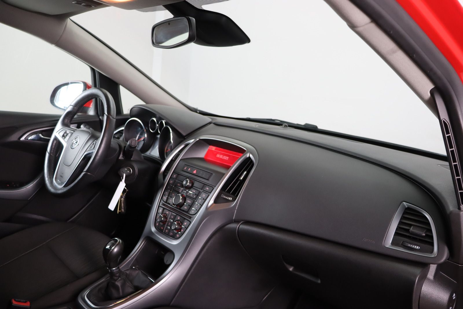 Fahrzeugabbildung Opel Astra 1.4 Turbo Edition * HU 02.2027 * AHK