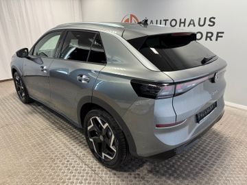 Volkswagen T-Roc 1.5 neues Modell R-Line AHK*elek Kofferr.