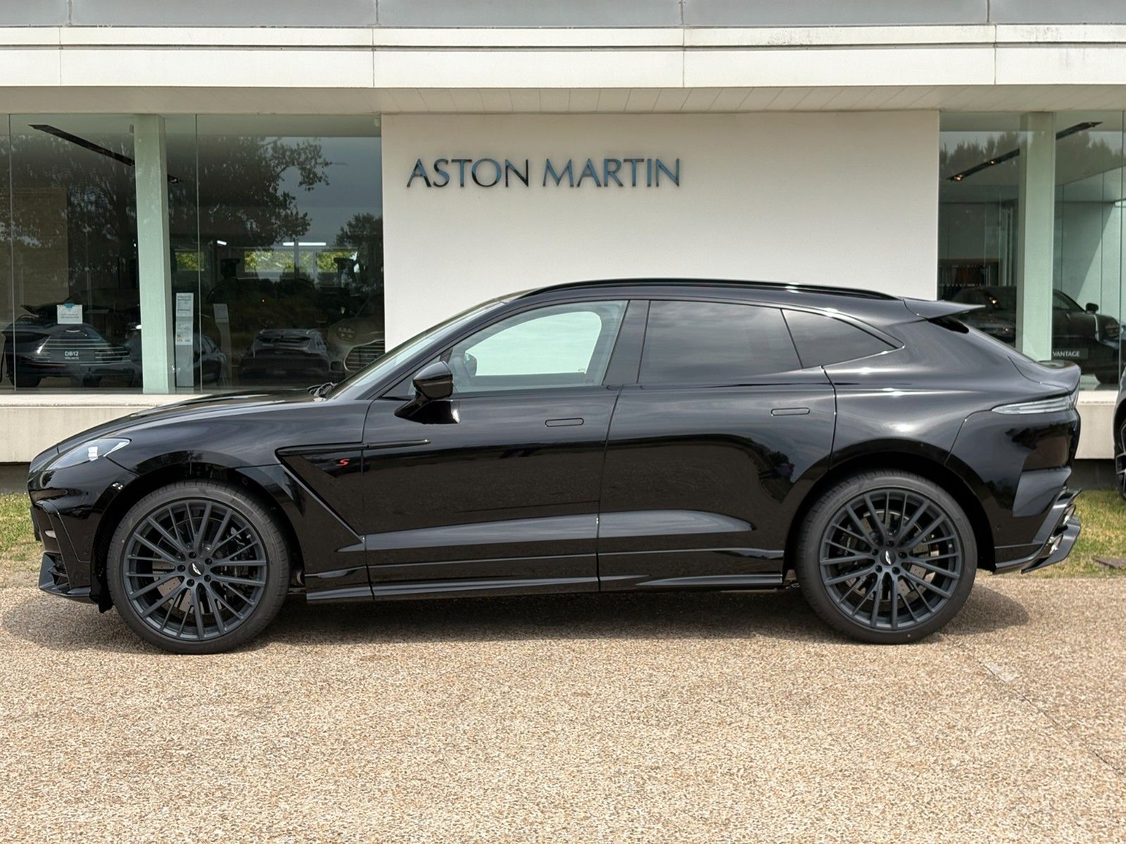 Aston Martin DBX 4.0 V8 S imagem 2