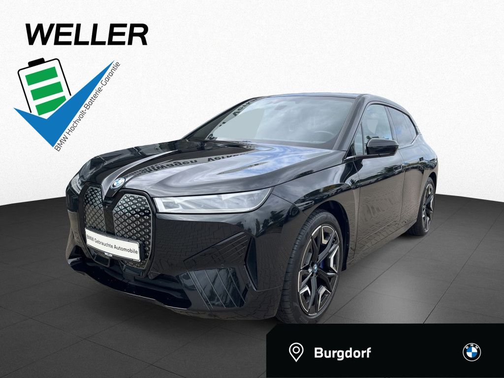Image of BMW iX
