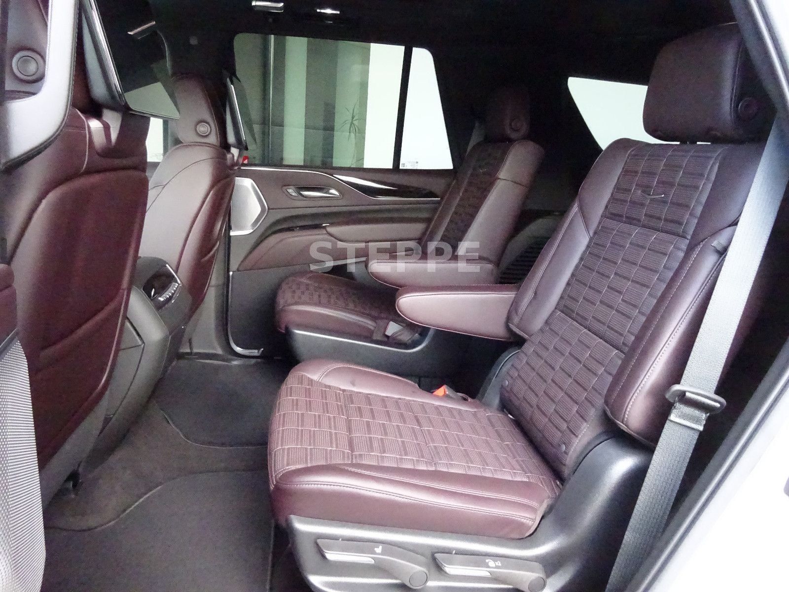 Cadillac Escalade 6.2 V8 Sport Platinum EU-Navi Luftfed.