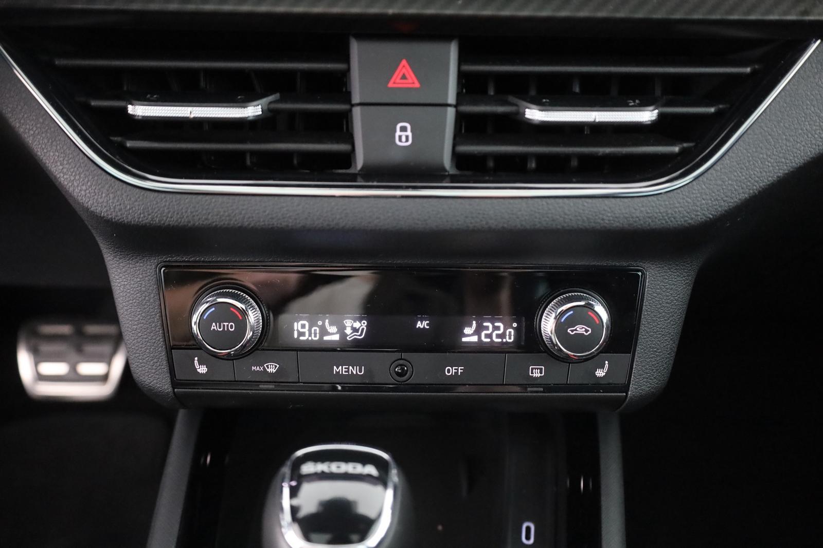 Skoda Scala 1.5 TSI DSG Monte Carlo LED Panorama Navi