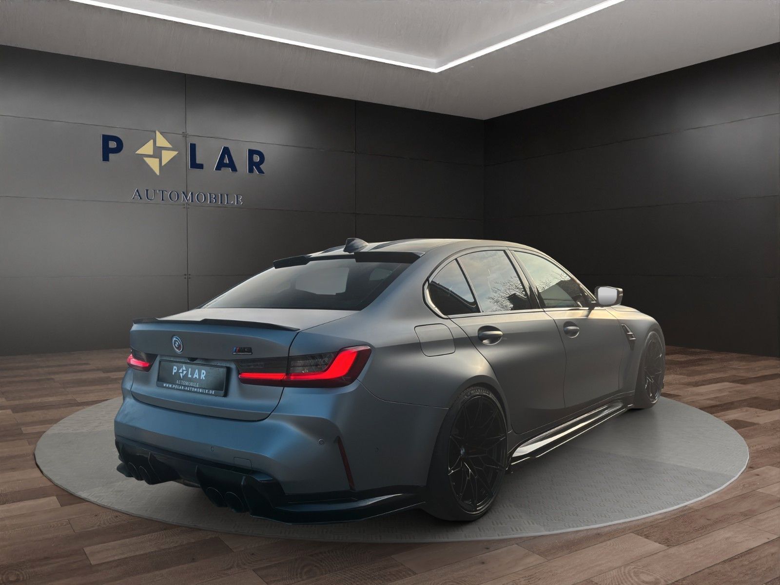 Fahrzeugabbildung BMW M3 Comp. Gelbe M-DRL/Carbon/M-Drivers/Individual