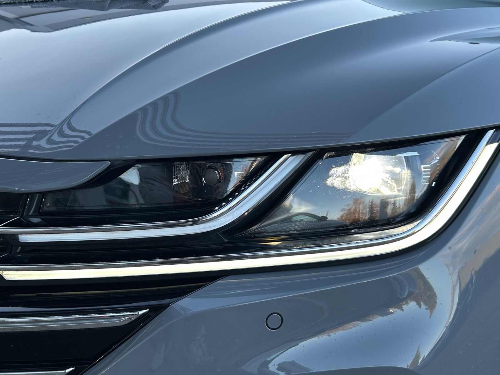 Fahrzeugabbildung Volkswagen Arteon SB R-Line TDI DSG LED ACC SHZ PDC Navi Kl