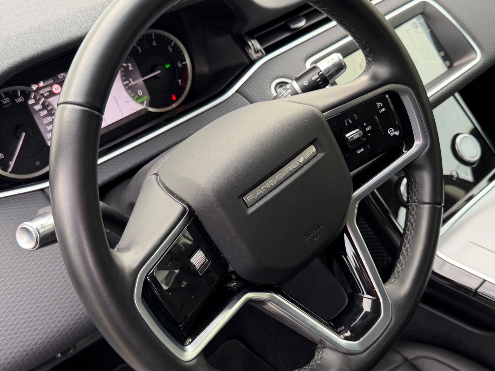 Fahrzeugabbildung Land Rover Range Rover Evoque S Hybrid/P300/360°/APPLE/NAVI