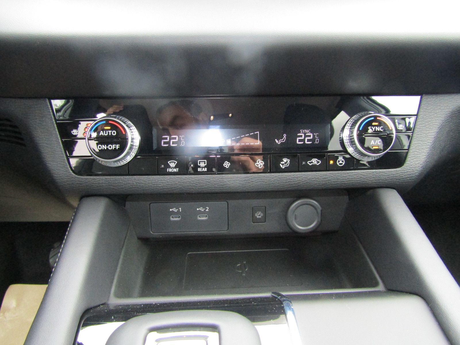 Mitsubishi Outlander - Bild 11