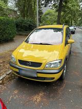 Opel Zafira 1,6 - gebrauchte Opel Zafira aus dem Jahr 2001