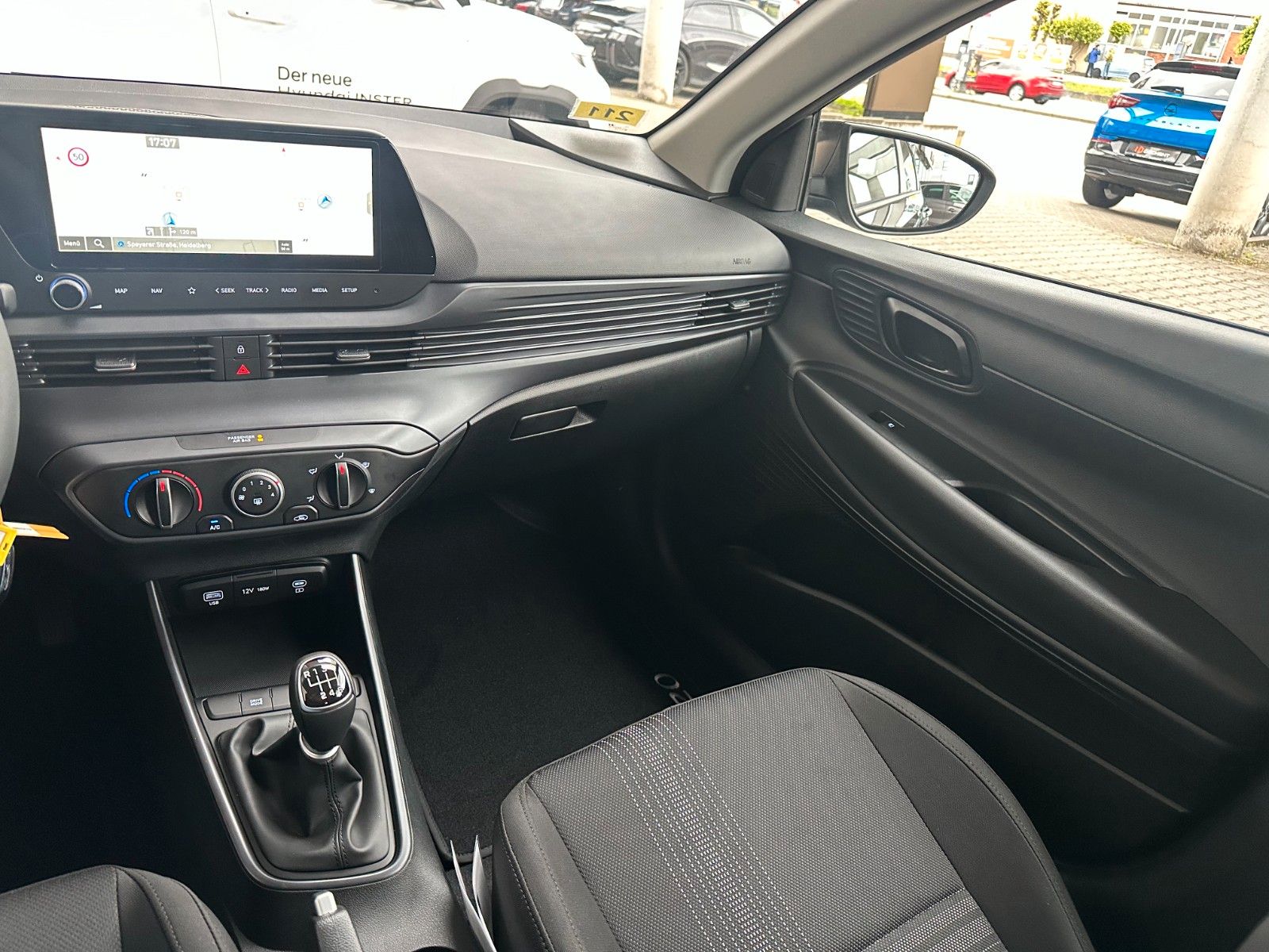 Fahrzeugabbildung Hyundai i20 Select Navi/Tempomat!