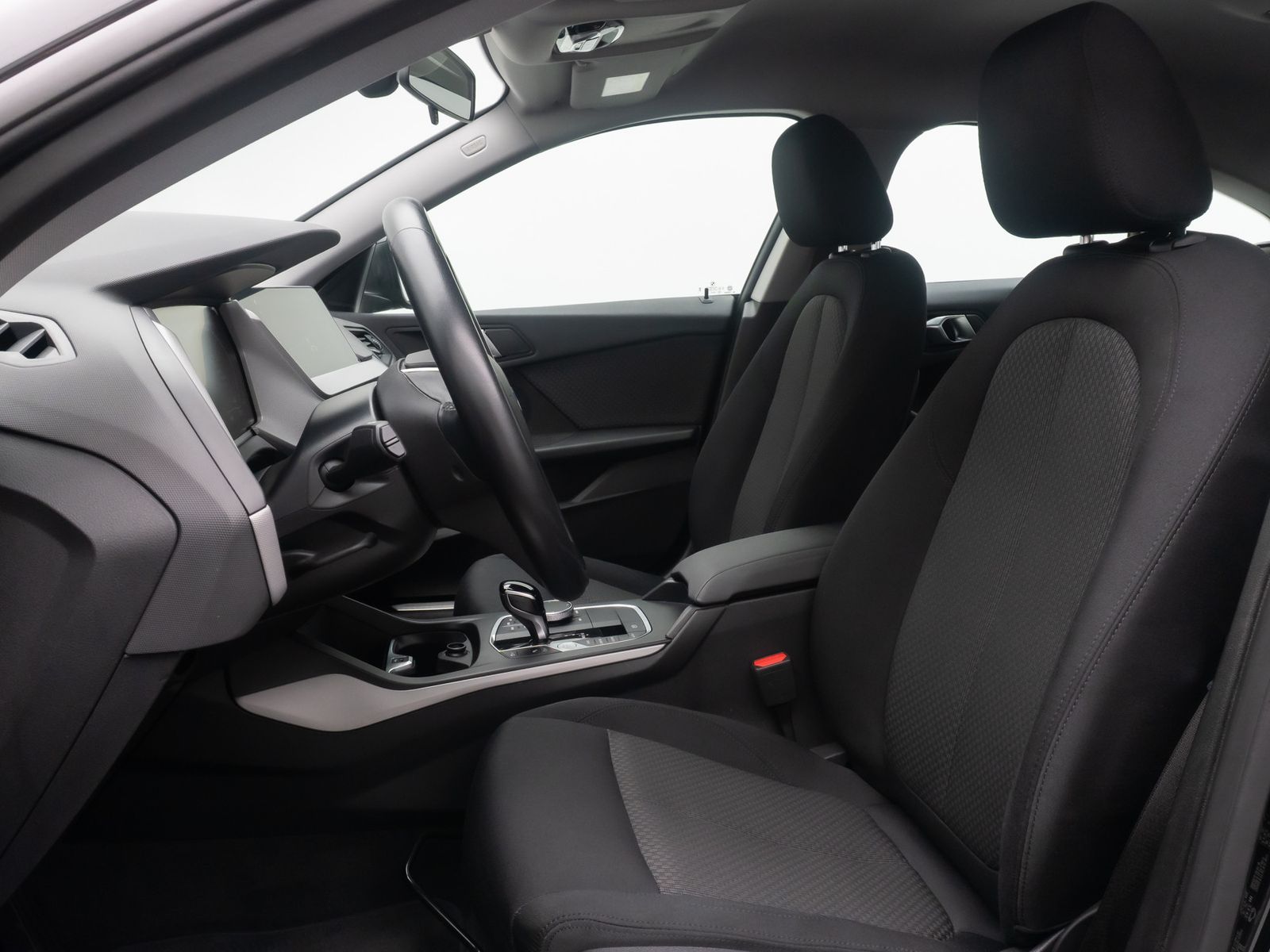 Fahrzeugabbildung BMW 218i Gran Coup&eacute; DAB GeschwindigReg PDC CockpitPr