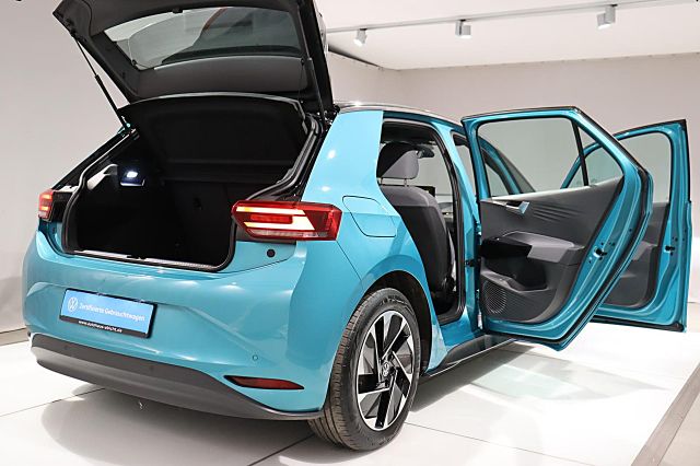 ID.3 City ACC Wärmep. Navi LED TEMPOMAT 2,49% Fi